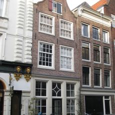 Pand met klokgevel onder rollagen (xviii, gewijzigd