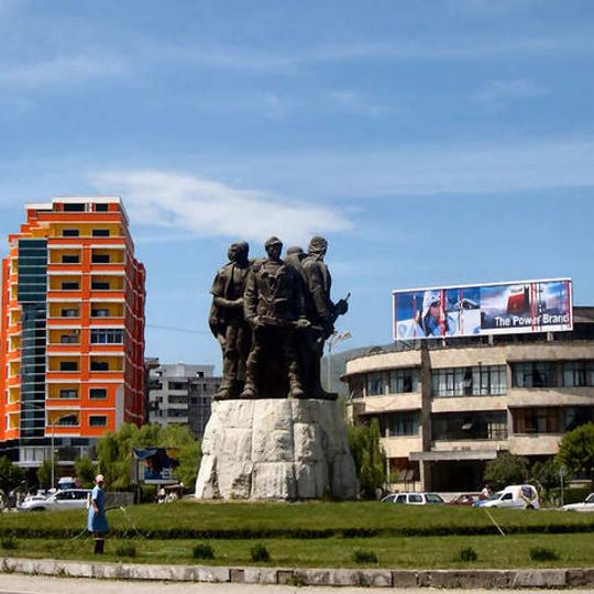 Monument aux cinq héros nationaux