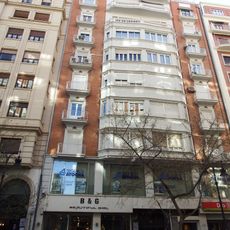 Edificio en Avenida del Oeste 19, Valencia