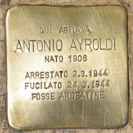 Stolperstein en memoria de Antonio Ayroldi