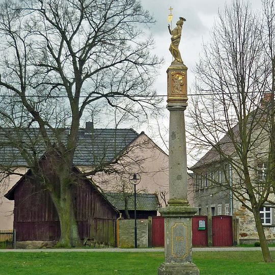 Dreifaltigkeitssäule; Bildstock Dorfplatz