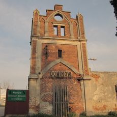 Brama wjazdowa na folwark