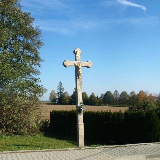 Kříž na západním okraji Bohdalce
