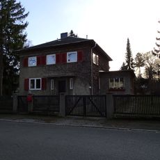 Einfamilienhaus mit Einfriedung Friedrich-Schlöffel-Straße 33