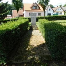 Pomník padlým v Chýšné