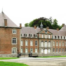 Franc-Waret Castle