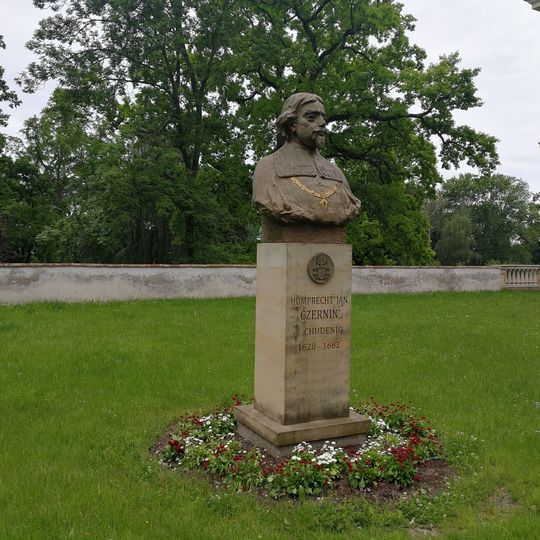 Pomník Humprechta Jana Černína z Chudenic v Kosmonosích