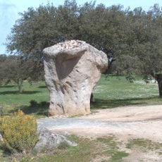 Menir da Rocha dos Namorados