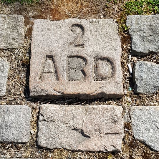 Boundary Marker 2, Fonthill Road, Aberdeen