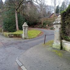 Gateway, Abbotshill Lodge, 54 Abbotsford Road