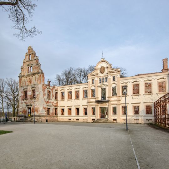 Pałac w Żmigrodzie