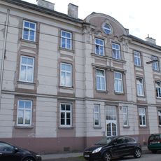 Wohnhaus, Teil einer Gebäudegruppe