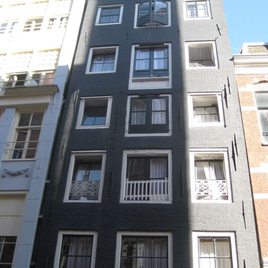 Achterhuis van Warmoesstraat 88