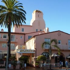 La Valencia Hotel