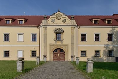 Вход 2