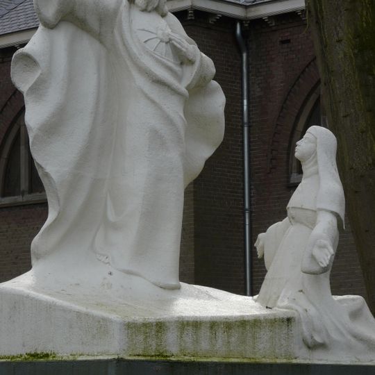 Statue of Sacred Heart of Jesus Christ
