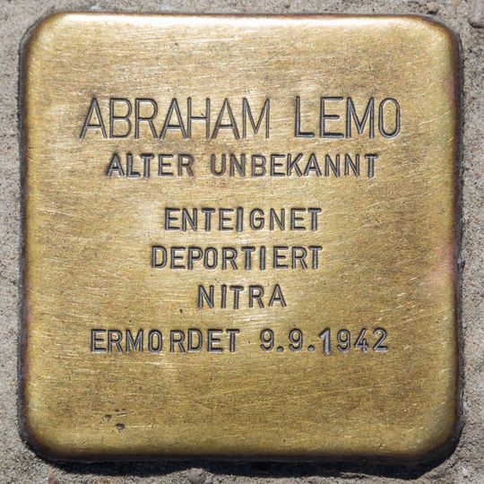 Stolperstein dedicated to Abraham Lemo