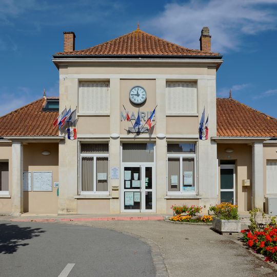 Champagné-Saint-Hilaire