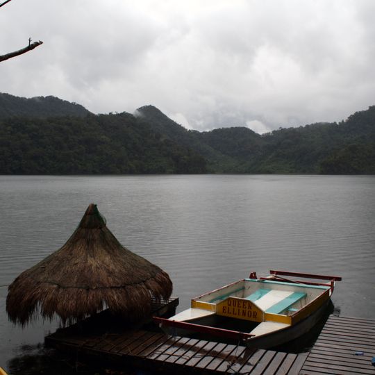 Balinsasayao Twin Lakes Natural Park