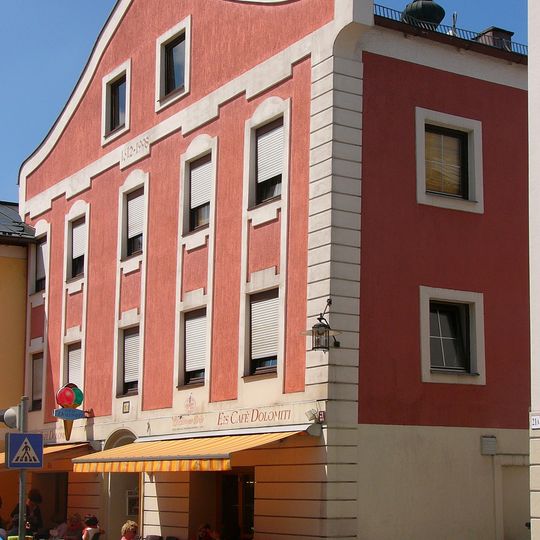 Salzburger Straße 21