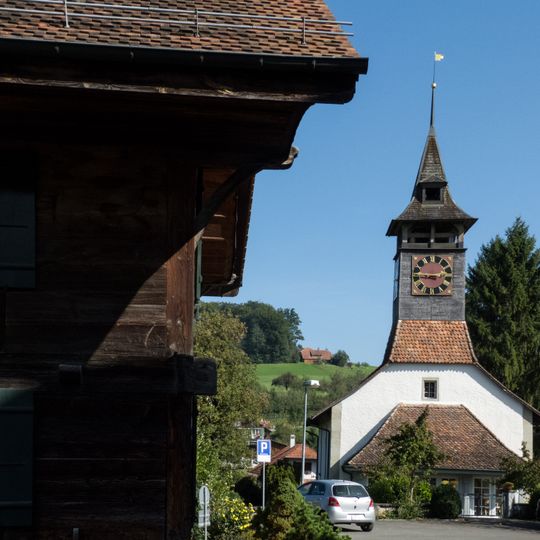 Reformed church with clergy house and barn