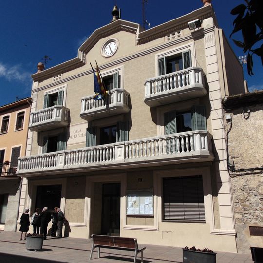 Sarrià de Ter . Ayuntamiento