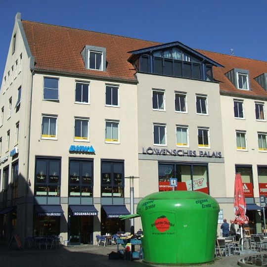 Löwensches Palais