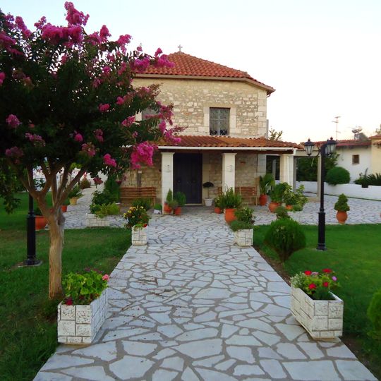 Church of Koimiseos tis Theotokou, Gavria