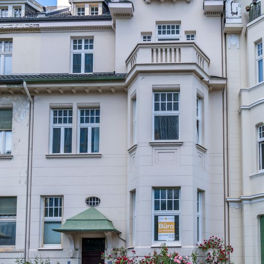 Bundeskanzlerplatz 9