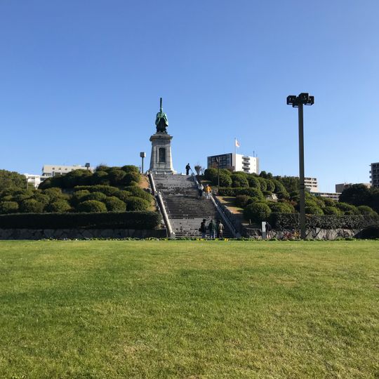Higashi-kōen
