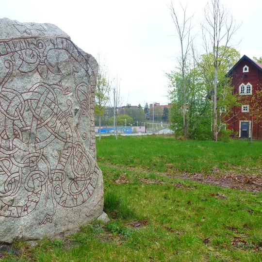 Uppland Runic Inscription 75