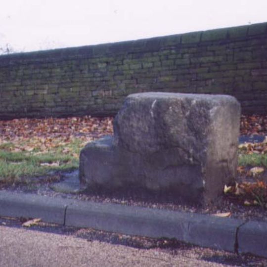 Milestone, Harrogate Road; north of Park Road, nr wall round playing field