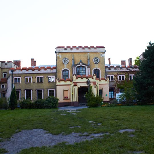 Pałac, Park 3 w Jarocinie