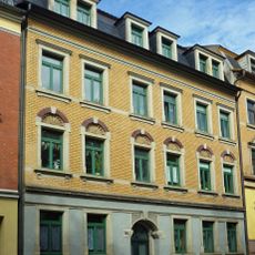 Mietshaus in geschlossener Bebauung Pulsnitzer Straße 17