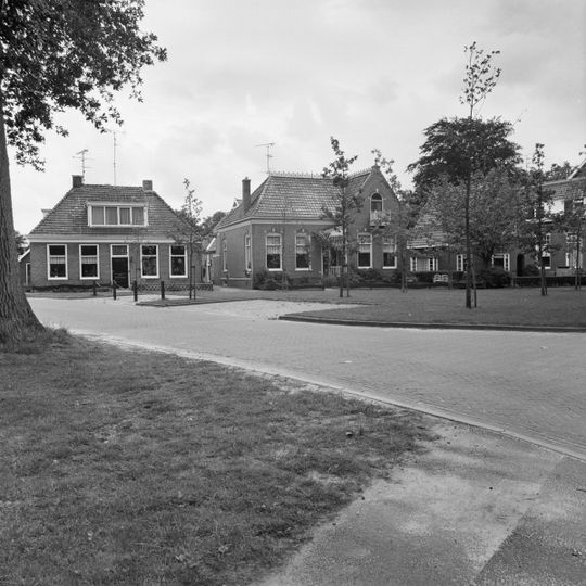 Woning karakteristiek voor het verdichtingspatroon van notabelenwoningen