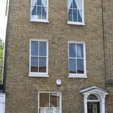 2A, Stepney Green E1