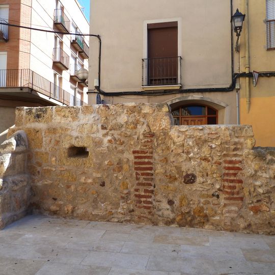 Torre de la C/ Monterol, 9 - C/ de Les Creus, 8