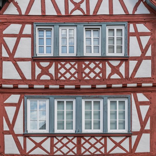 Haus Hauptstraße 42Klostergasse 2