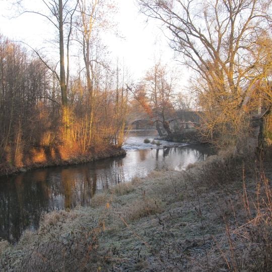 Most silnice I/22 přes Úhlavu v Beňovech