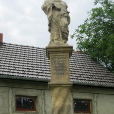 Sloup se sochou Panny Marie