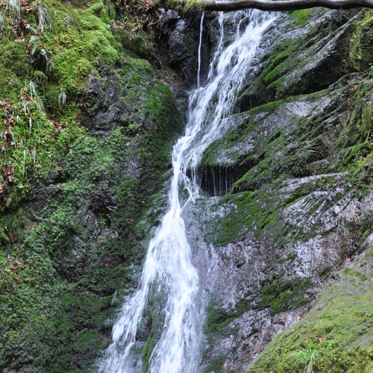 Cascade de Longeligoutte