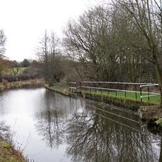 Sluices, weir and culvert carrying Shores Clough under Macclesfield Canal