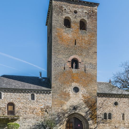 Tour-porche Saint-Bernard de l'abbaye de Bonnecombe