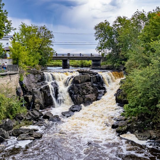 Chutes de Roxton Falls