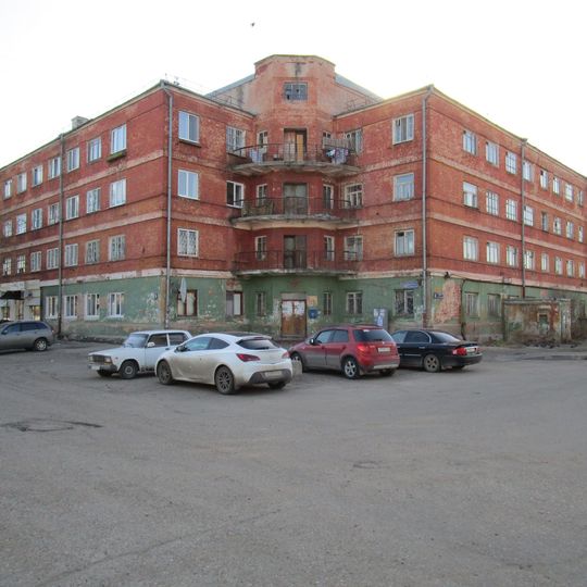 Кече Мәскәү урамы, 30/13