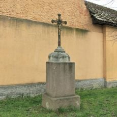 Kříž v Kateřinské ulici v Záboří nad Labem