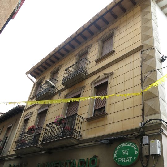 House in carrer d'en Bac de Roda, 15