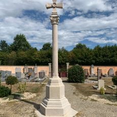 Croix de cimetière de Bouligneux