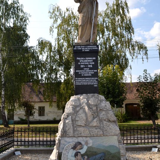 Pomník padlým v I. a II. sv. v. , pilier s podstavcom