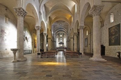 Interior 3